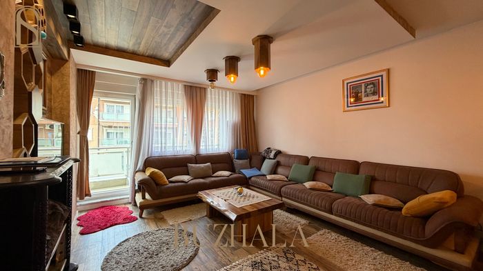 Apartament 93m² për shitje