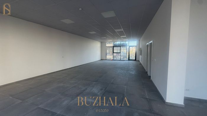 Lokal 184m² me qera