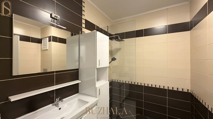 Banesë për Shitje 135m² – Kalabri